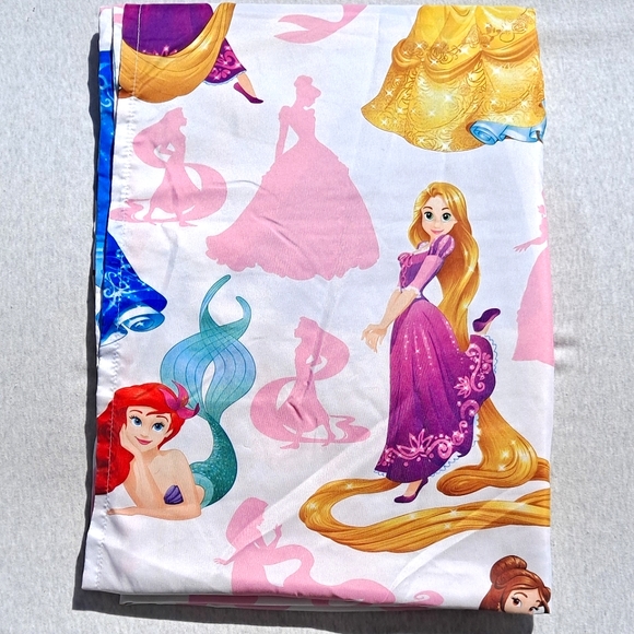 3 Items A Princess Printed Handmade Pillow, 1 Pillow Case & A Full SZ Flat Sheet - Picture 2 of 9
